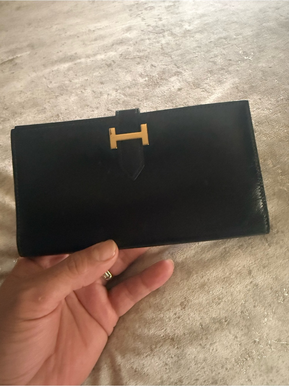 Hermès Black Leather Compact wallet  with Gold Logo